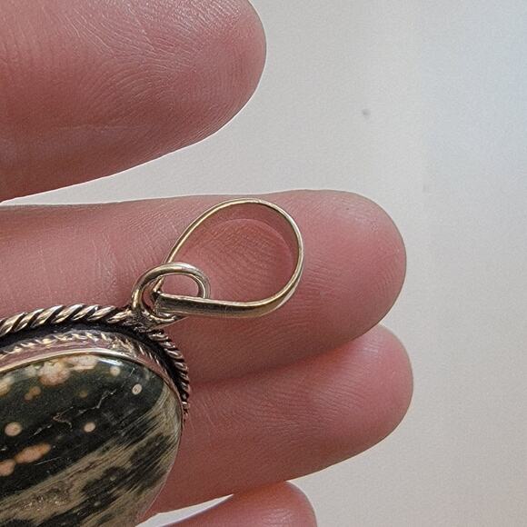 Necklace Pendant Kambaba Jasper Oval Handmade Jewelry in Sterling Silver Setting - Picture 10 of 10